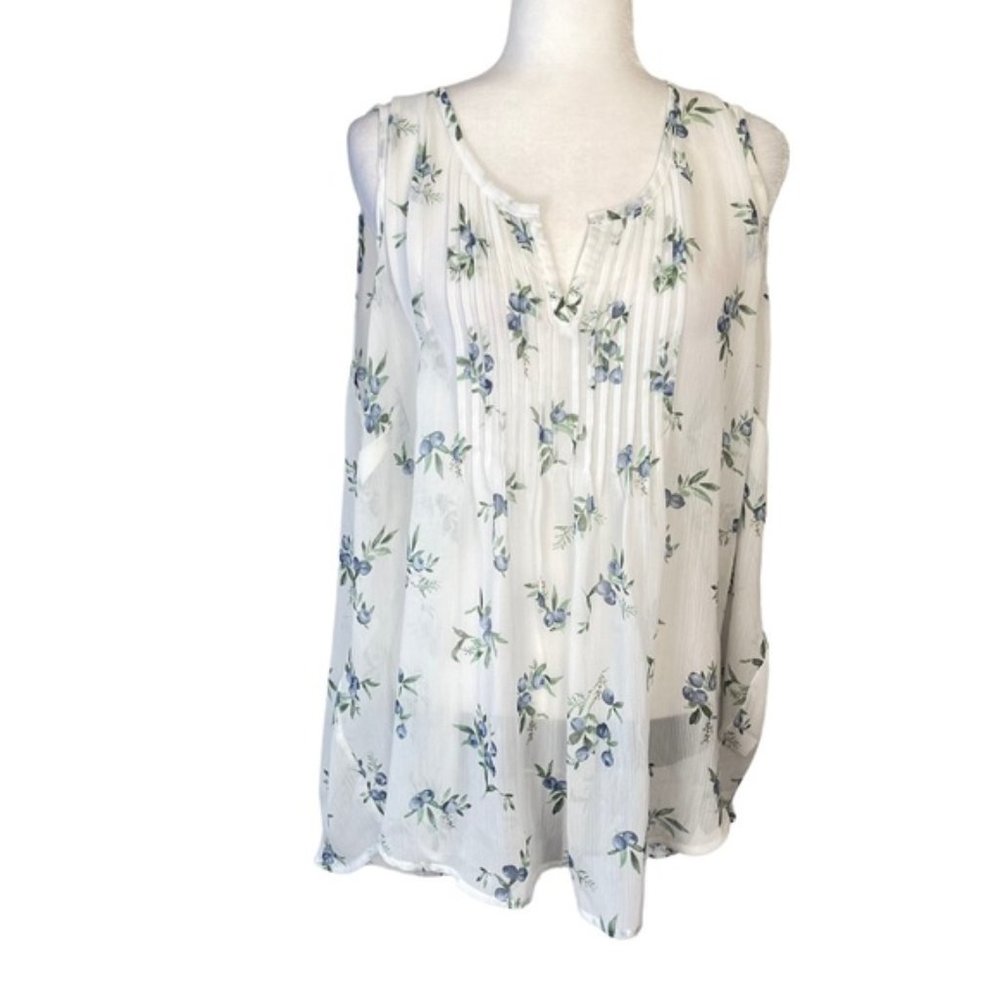 Torrid Womens White Floral Sleeveless Pleated Summer Beach Tank Top Size 3X